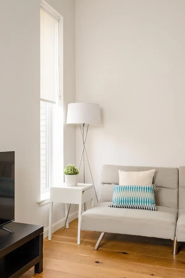 Spacious And Bright 2Bdr 2Ba Apartment United Kingdom