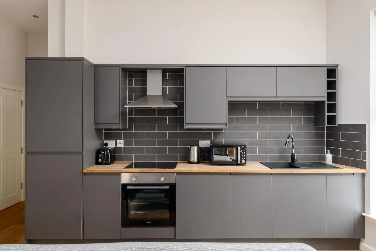 Spacious And Bright 2Bdr 2Ba Apartment United Kingdom